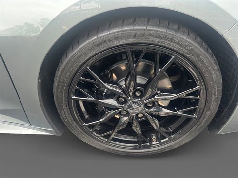 Used 2023 Chevrolet Corvette Stingray Preferred Conv w/ Stealth Interior Trim Package image 16