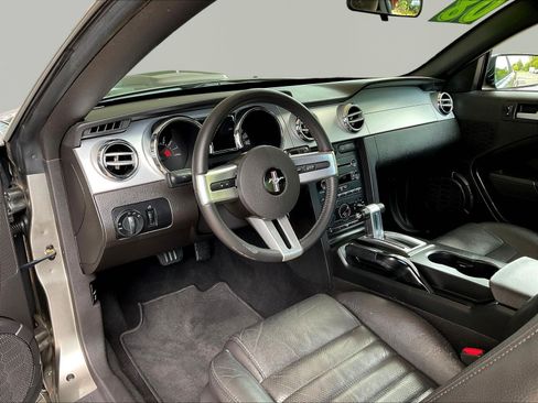 Used 2008 Ford Mustang GT RWD image 15
