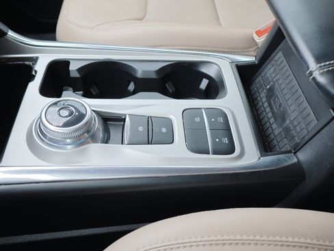 Certified 2021 Ford Explorer Limited w/ Hybrid Equipment Group 310A image 26