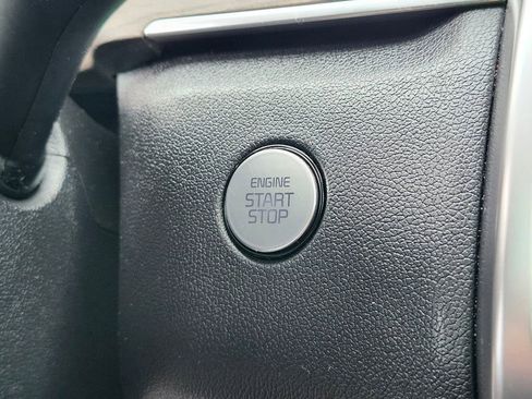 Used 2023 Kia Sorento X-Line EX image 24