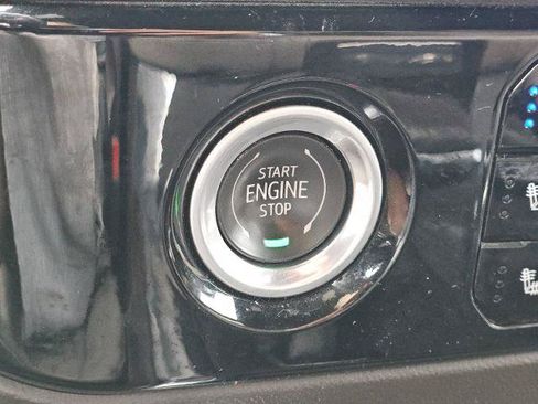 Certified 2023 GMC Sierra 1500 SLT AWD/4WD image 17