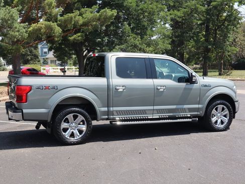 Used 2019 Ford F150 Lariat w/ Equipment Group 502A Luxury AWD/4WD image 4