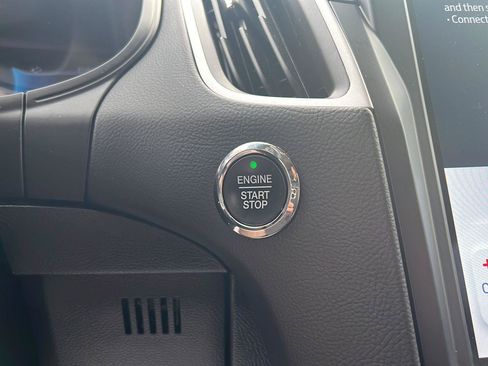 Used 2023 Ford Edge SEL AWD/4WD image 30
