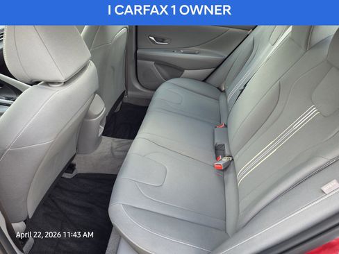 Used 2025 Hyundai Elantra Sport image 16