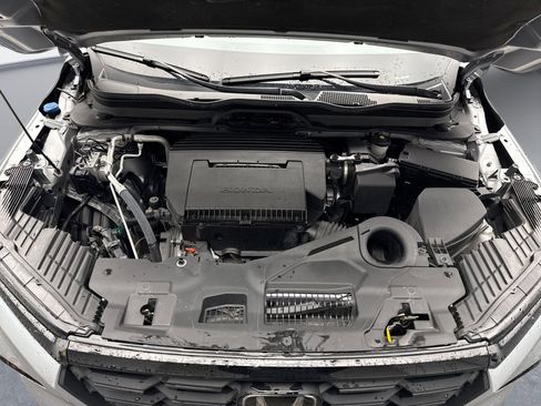 Used 2024 Honda Pilot Sport image 26