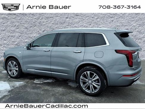 Used 2024 Cadillac XT6 Premium Luxury image 8