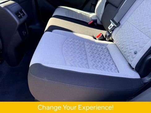 Used 2024 Chevrolet Equinox LS w/ LS Convenience Package FWD image 16
