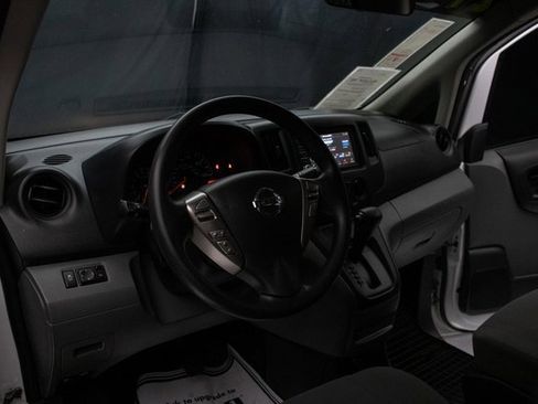 Used 2021 Nissan NV200 SV w/ Sliding Door Glass Package image 21