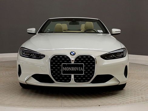 Used 2024 BMW 430i Convertible w/ Convenience Package image 4