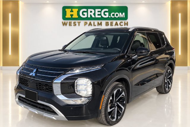 Used 2022 Mitsubishi Outlander SEL AWD/4WD image 2