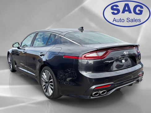 Used 2019 Kia Stinger Premium RWD image 4