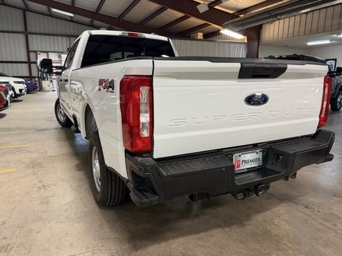 Used 2023 Ford F250 XL w/ XL Driver Assist Package image 8
