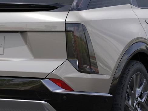 New 2027 Cadillac Optiq Luxury RWD image 35