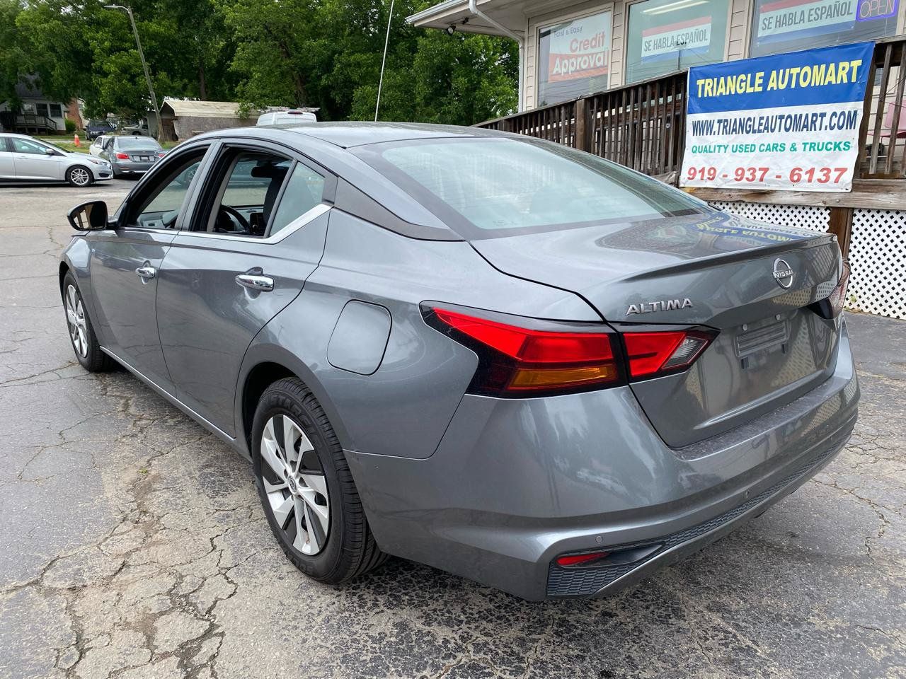 Used 2023 Nissan Altima 2.5 S FWD image 8