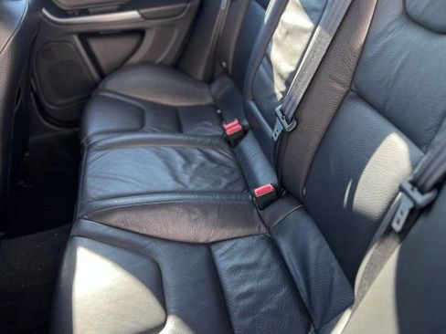 Used 2012 Volvo S60 T5 image 12