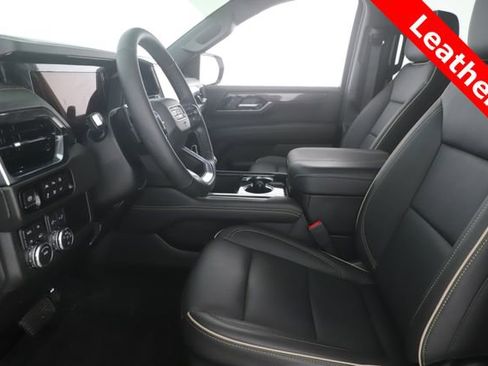 Used 2026 GMC Yukon Elevation image 16