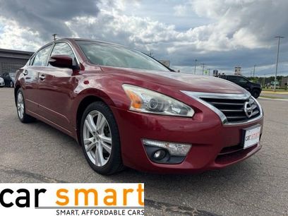Used 2014 Nissan Altima 3.5 SL w/ Technology Package