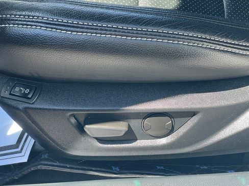 Used 2021 Ford Mustang GT RWD image 13
