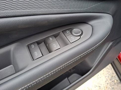 New 2026 Chevrolet Blazer EV LT image 15