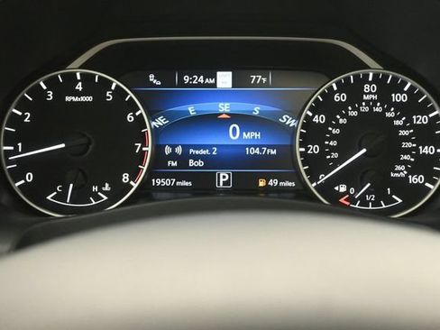 Used 2024 Nissan Murano Platinum w/ Cargo Package FWD image 12