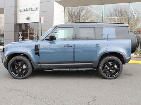 New 2026 Land Rover Defender 110 S image 5