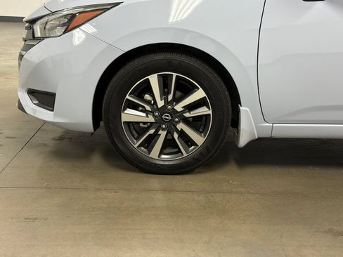 Used 2025 Nissan Versa SV w/ Trunk Package FWD image 11