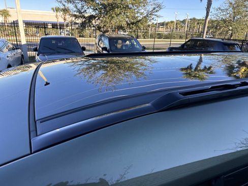 New 2026 Land Rover Defender 110 S image 33