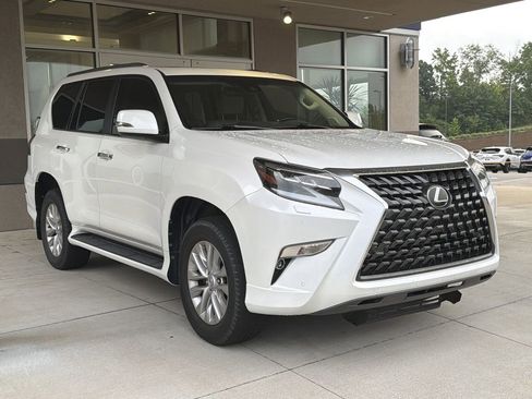 Used 2021 Lexus GX 460 Premium w/ Premium Package AWD/4WD image 3