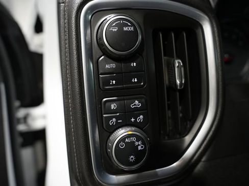 Used 2020 Chevrolet Silverado 3500 LT w/ Convenience Package image 11