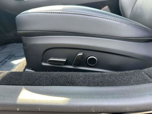 Used 2024 Tesla Model 3 Standard Range RWD image 16