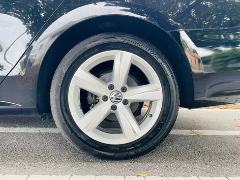 Used 2013 Volkswagen Passat 2.5 SE image 15