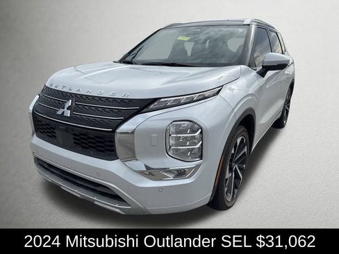 Used 2024 Mitsubishi Outlander SEL image 9