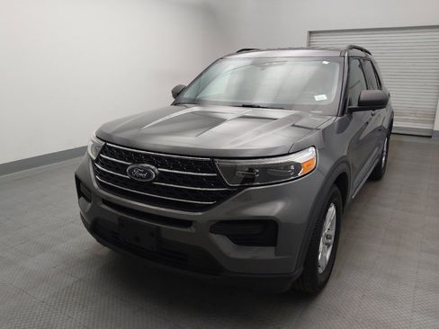 Used 2021 Ford Explorer XLT RWD image 15