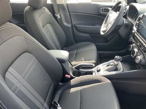 New 2026 Hyundai Venue SEL FWD image 25
