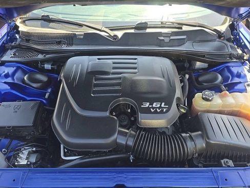 Used 2020 Dodge Challenger SXT w/ Blacktop Package RWD image 12
