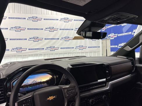 New 2026 Chevrolet Silverado 2500 High Country w/ High Country Premium Package AWD/4WD image 2