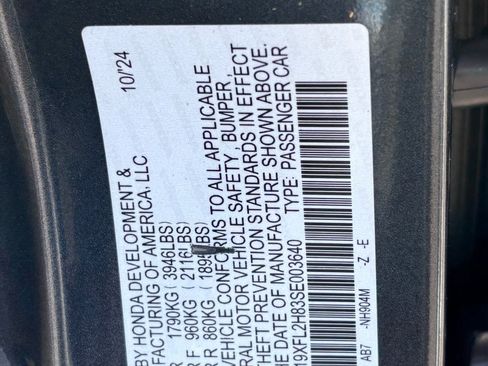 Used 2025 Honda Civic Sport image 38