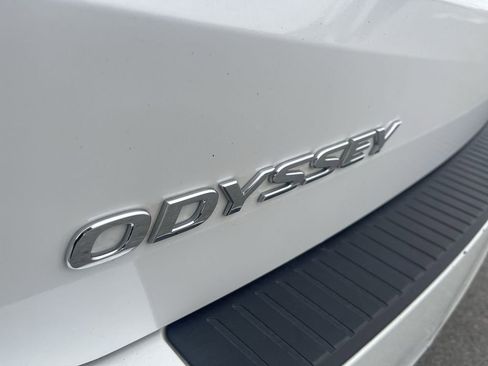 Used 2024 Honda Odyssey EX-L image 12