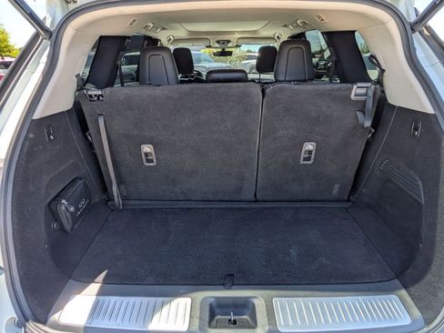 Used 2023 INFINITI QX60 Luxe w/ Performance Audio Package image 6