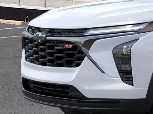 New 2026 Chevrolet Trax RS w/ Sunroof Package FWD image 13