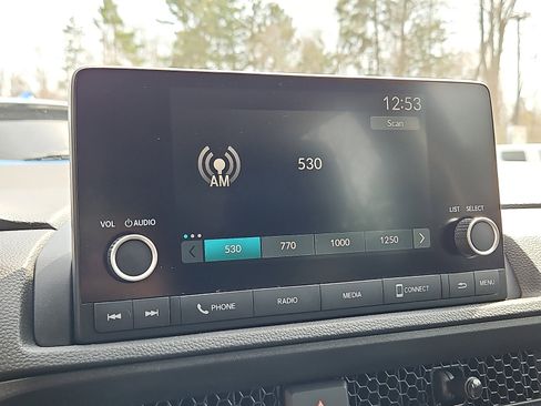 Used 2024 Honda CR-V LX image 17