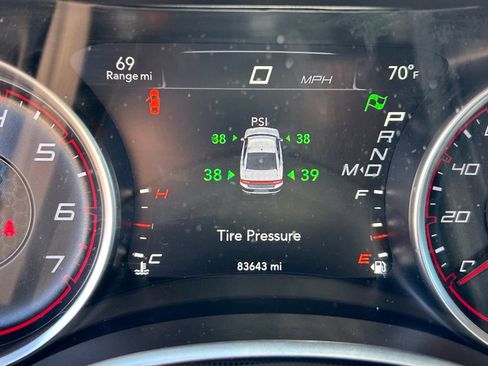 Used 2016 Dodge Charger R/T RWD image 16