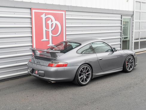 Used 2004 Porsche 911 GT3 image 38