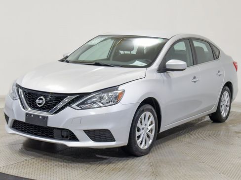 Used 2018 Nissan Sentra SV image 5