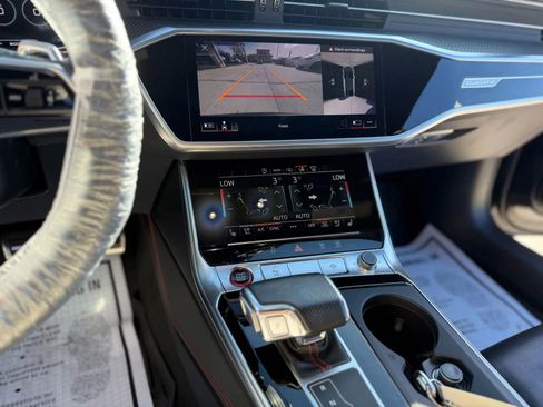 Used 2021 Audi RS 7 Sportback image 33