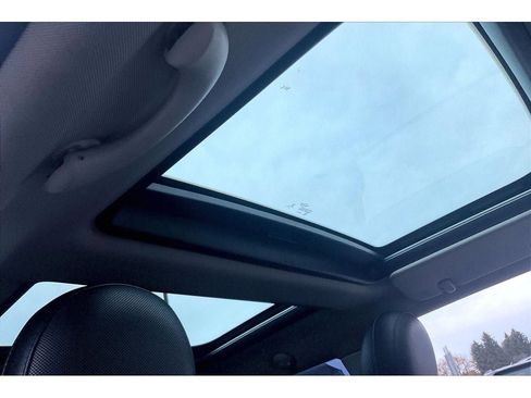 Used 2020 MINI Cooper 2-Door Hardtop image 24