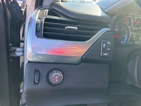 Used 2019 Chevrolet Tahoe Premier image 18