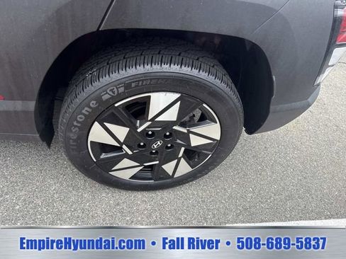 Used 2024 Hyundai Kona SEL AWD/4WD image 11