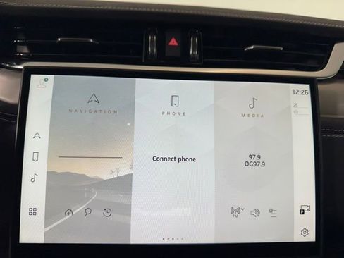 Used 2025 Jaguar F-PACE R-Dynamic S image 19