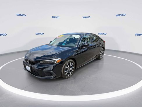 Used 2024 Honda Civic EX-L image 4
